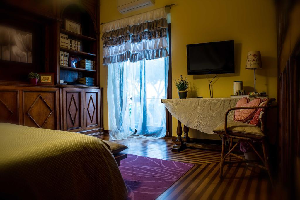Al Pino B&B Grottaferrata Ruang foto